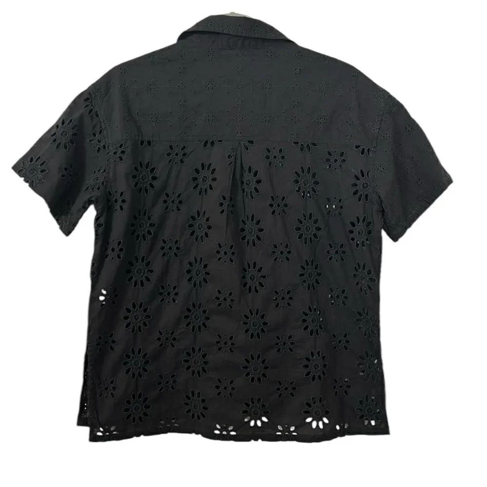 American Eagle Outfitters Black Eyelet Button Down Top(Size XS) - Picture 4 of 9